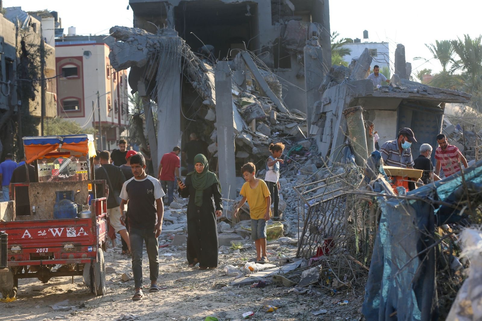 UNRWA: Han Yunus’a verilen tahliye emri sonrası 70 bin kişi yerinden edildi