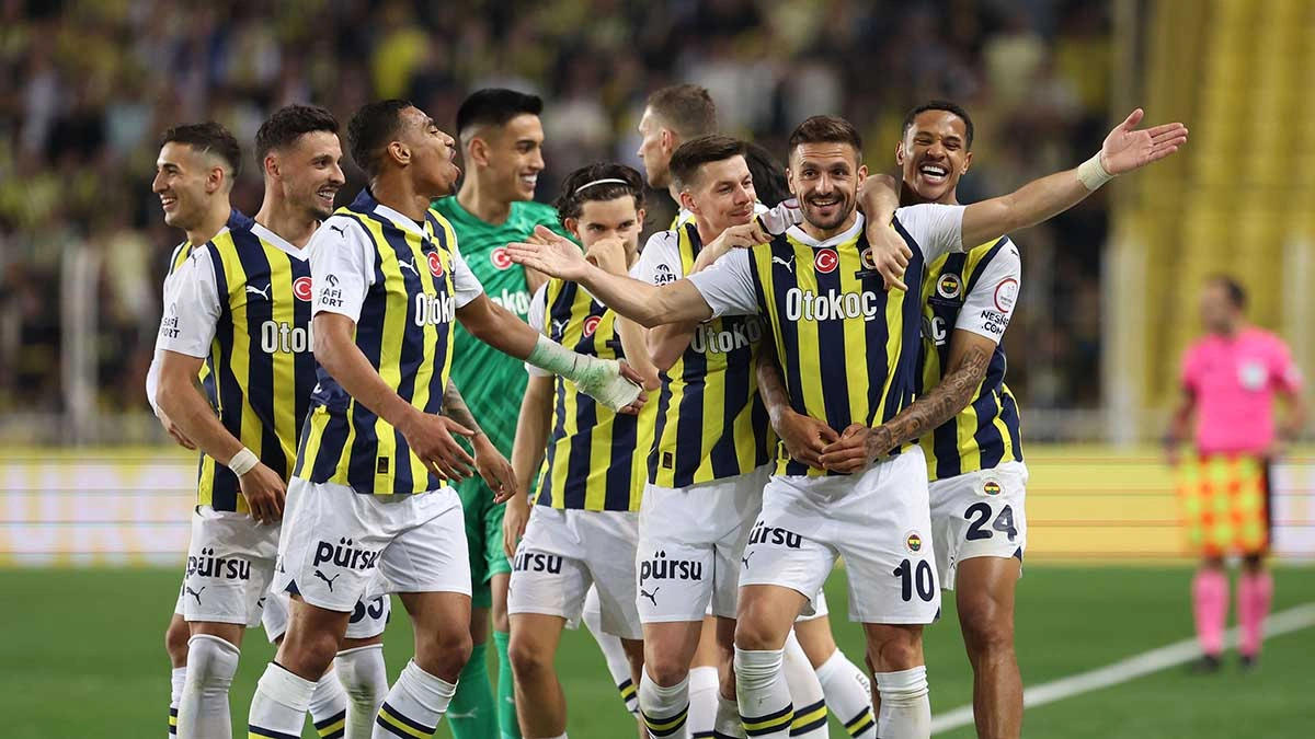 Fenerbahçe haftanın maçında Rize deplasmanında; Mourinho’nun ilk 11’i belli oldu