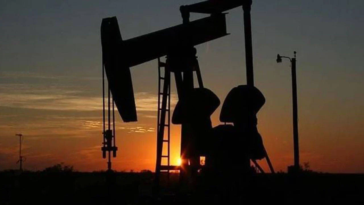 Brent petrol fiyatları haftaya yükselişle başladı