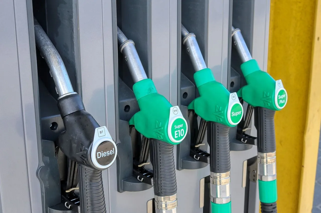 Akaryakıt fiyatları güncellendi: Benzin, mazot, LPG fiyatlarında son durum
