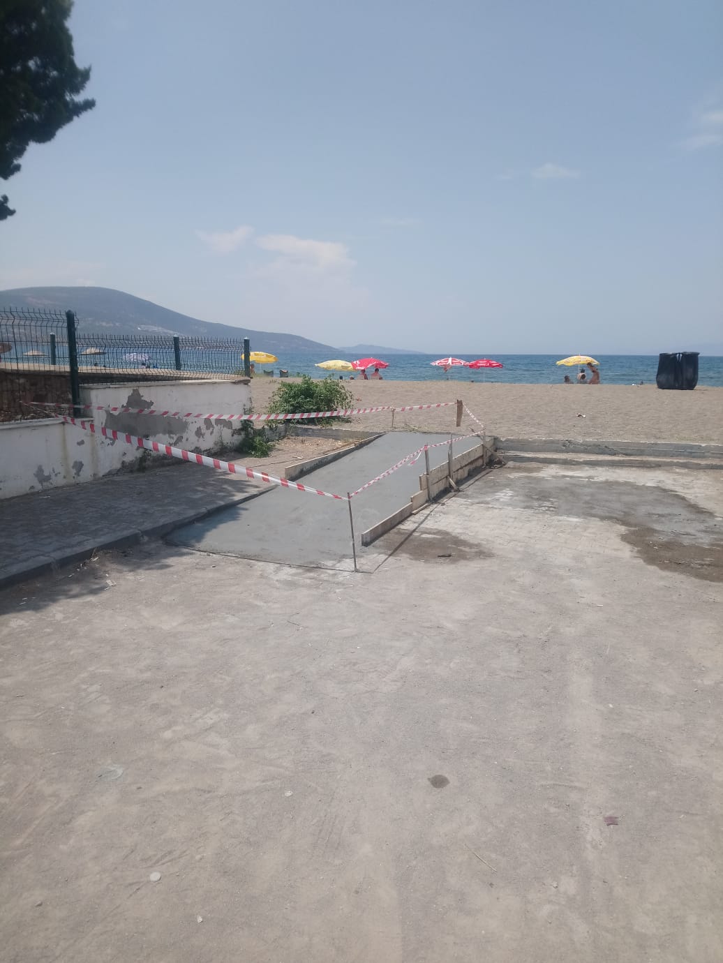 Dikili Belediyesi engellilerin yanında