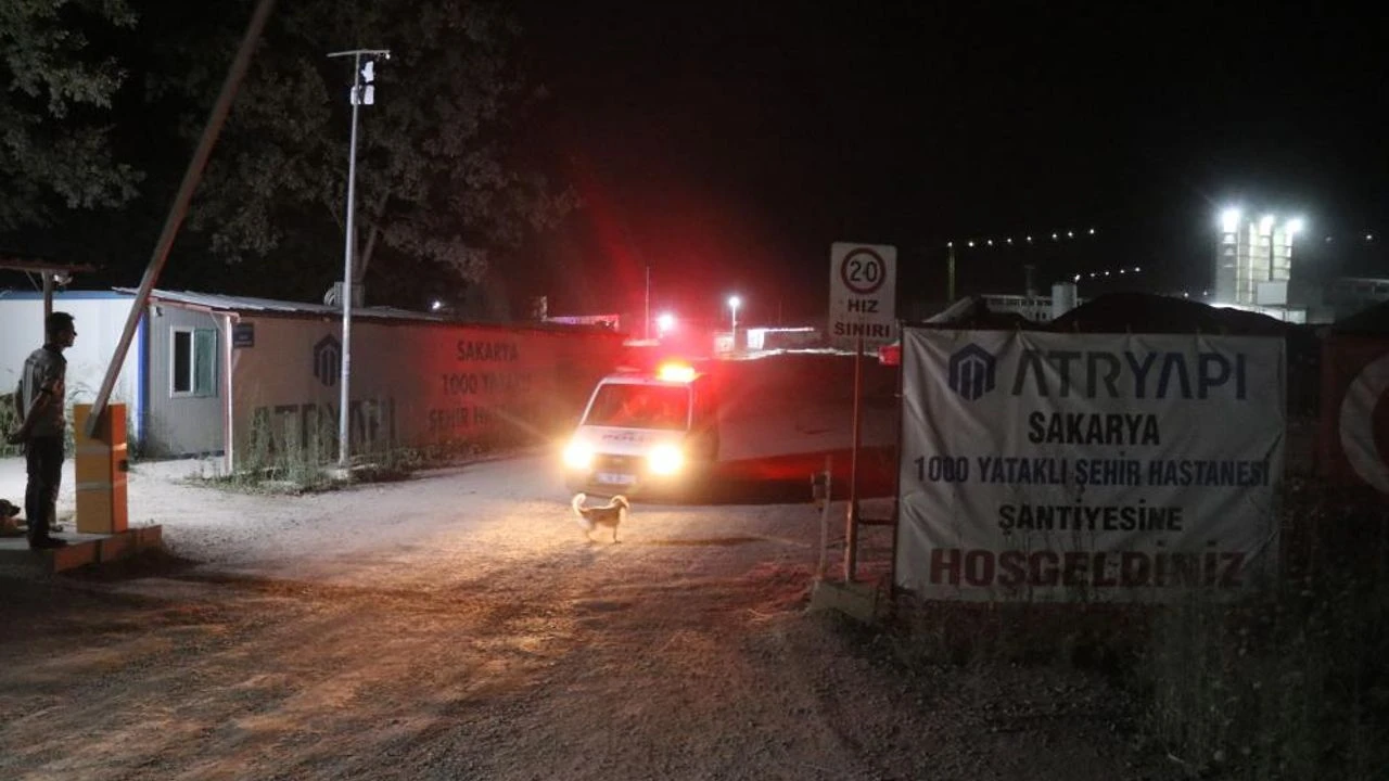Sakarya Şehir Hastanesi inşaatında meydana gelen göçüğe ilişkin bakanlıktan açıklama