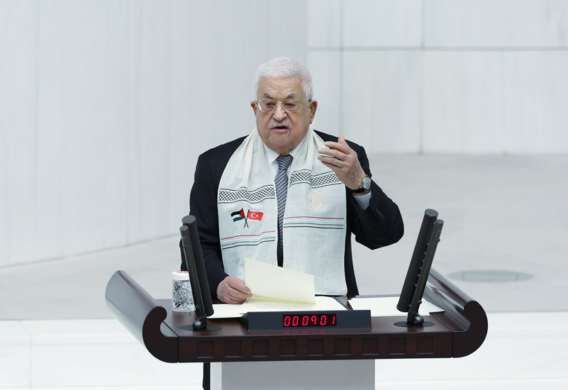 Mahmud Abbas duyurdu: Tüm Filistinli  kardeşlerimizle Gazze’ye gitme kararı aldık