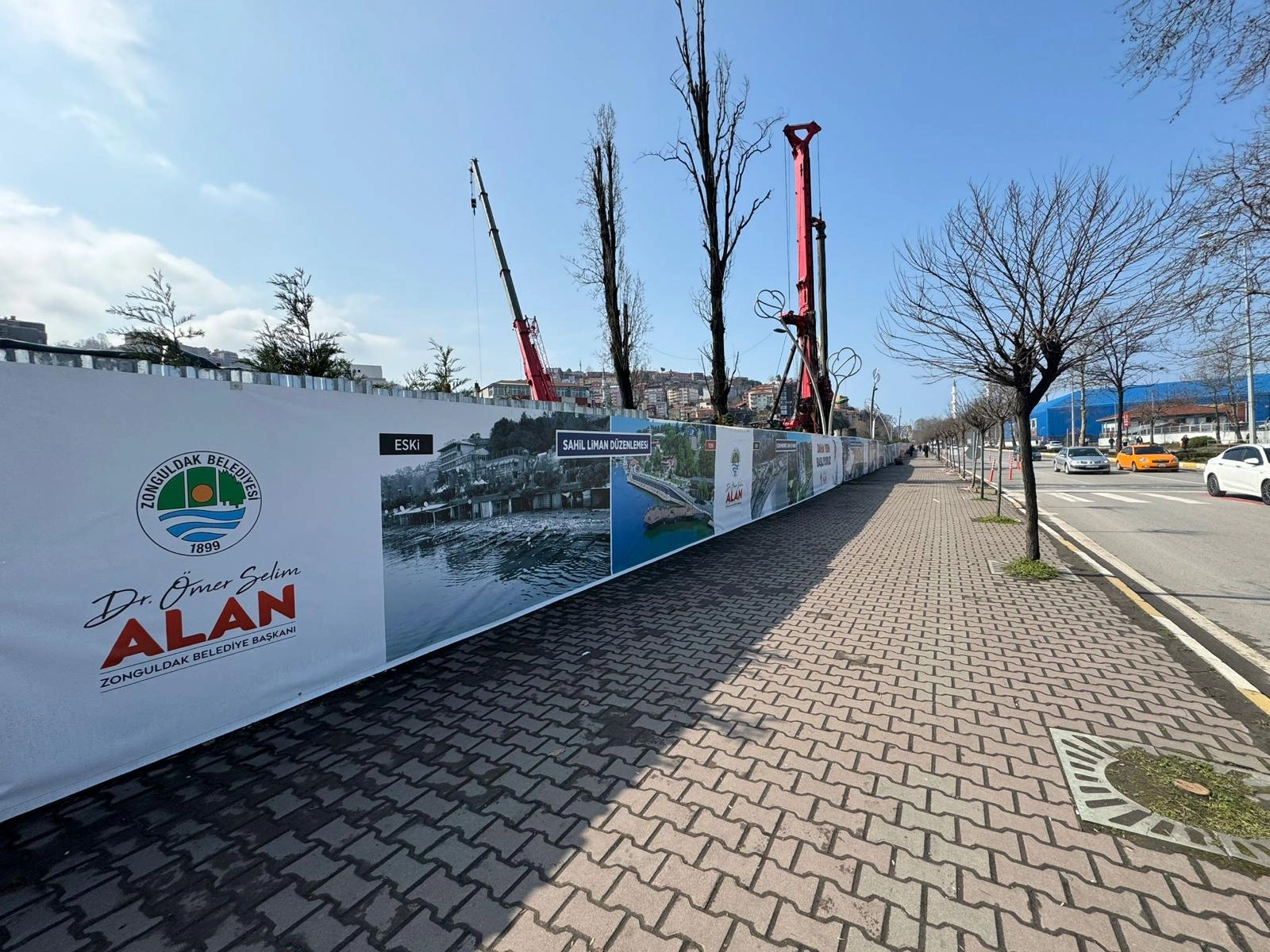 İlçe Seçim Kurulu AKP’li adayın seçim afişlerinin kalıdıracak