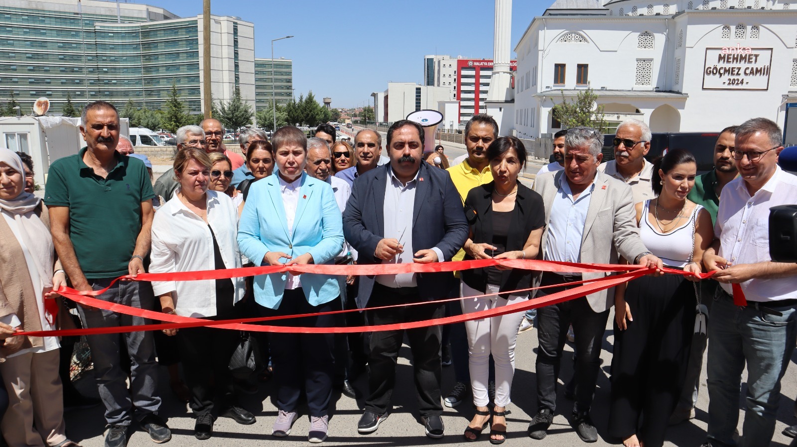 CHP, Malatya’da aynı hastanenin adının değiştirilerek üçüncü kez açılış hazırlığına tepki gösterdi