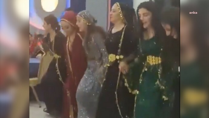 Düğünde 'terör propagandası' yaptıkları iddiasıyla tutuklanan 2'si çocuk 4 kişi tahliye edildi