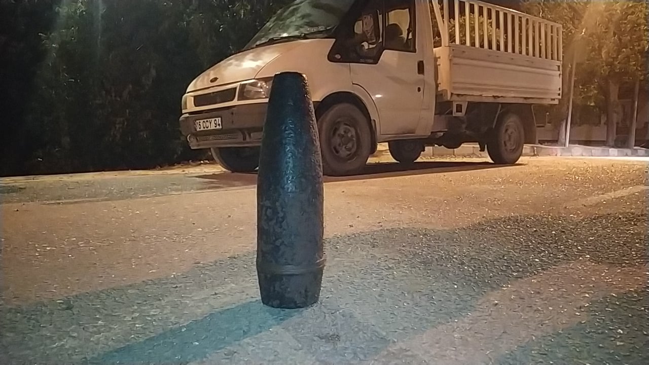 Oğlu ihbar etti, polis evde 1'inci Dünya Savaşı'ndan kalan mühimmat buldu