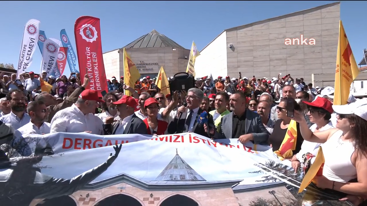 Alevi örgütleri, Alevi-Bektaşi Kültür ve Cemevi Başkanlığı'nın programını protesto etti