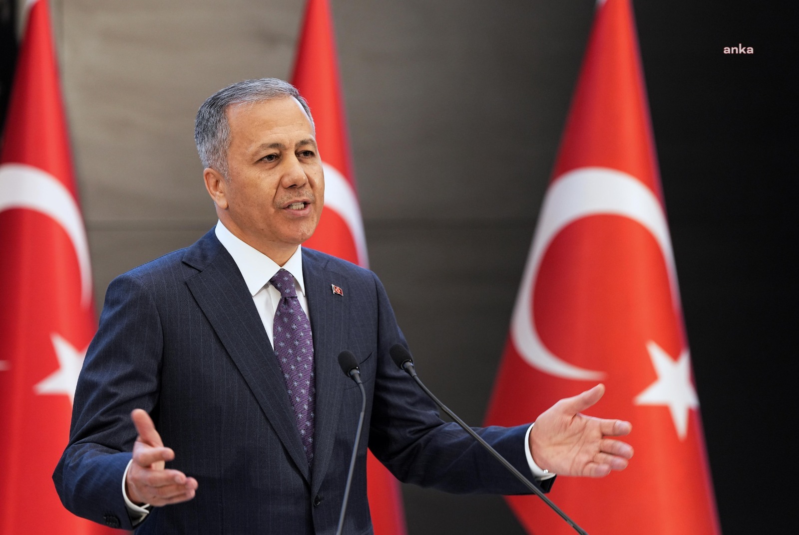 Bakan Yerlikaya açıkladı: Muğla'daki yangınlara ilişkin üç kişi gözaltına alındı