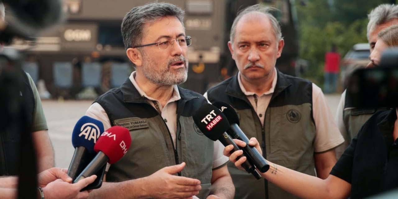 Bakan Yumaklı: Manisa ve Uşak'taki yangınlar kontrol altında