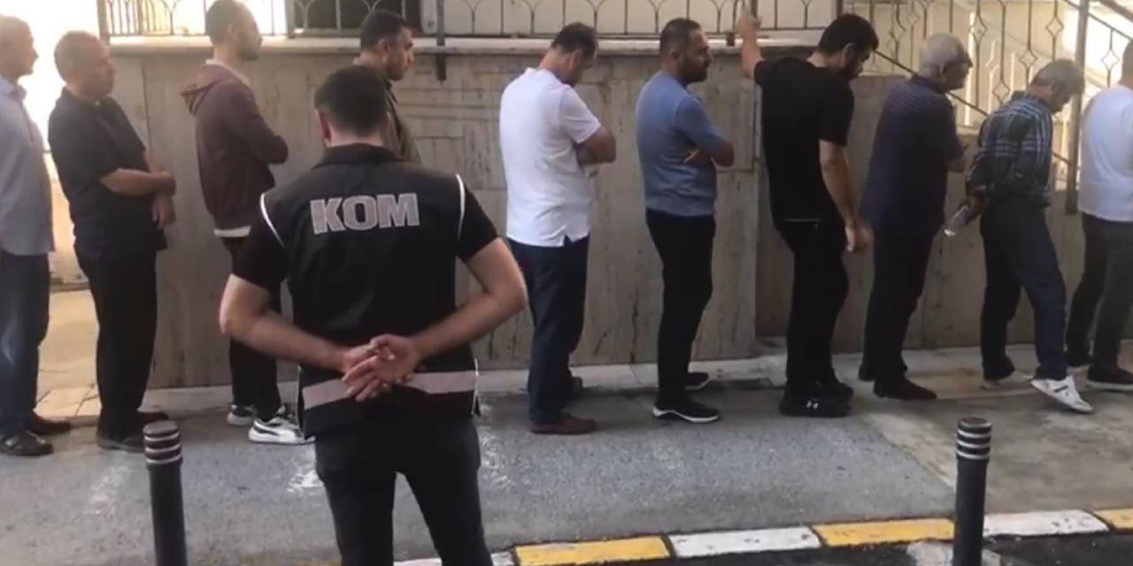 Başakşehir Tapu Müdürlüğü'nde rüşvet operasyonu: 17 gözaltı