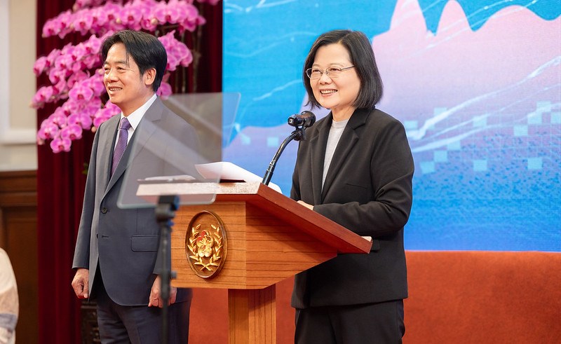 Tayvan Devlet Başkanı: Çin ile onurlu barış olmalı