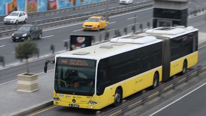Metrobüs hattında bazı duraklar devre dışı kalıyor