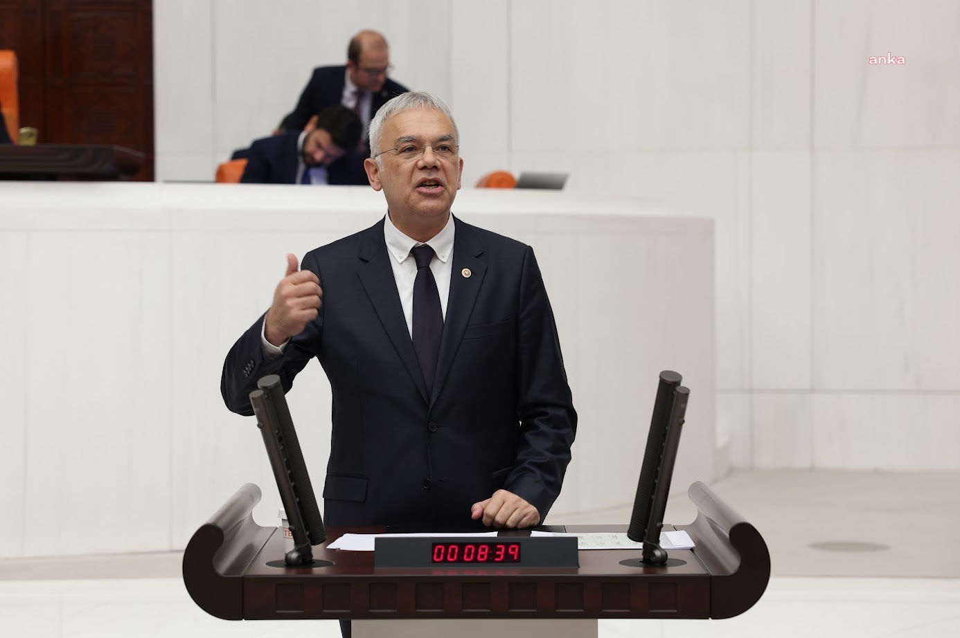 CHP'li Kayıhan Pala'dan tepki: Sağlıkta şiddet devam ediyor, komisyon raporu rafta mı kaldı?