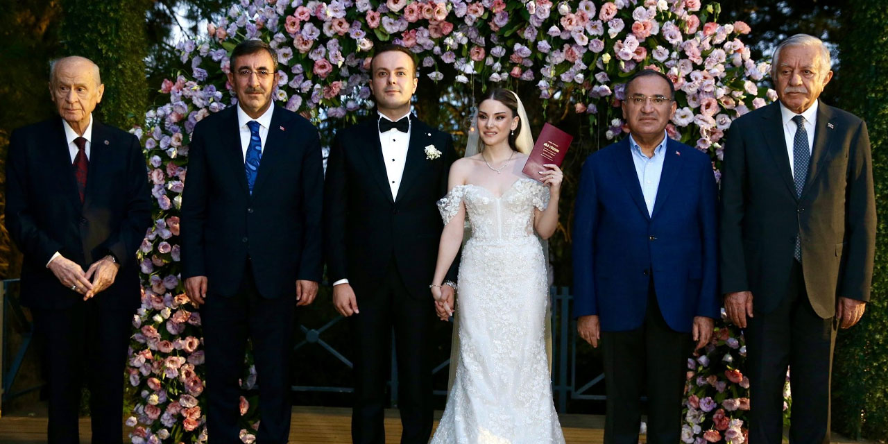 Cumhurbaşkanı Yardımcısı Yılmaz ve MHP lideri Bahçeli nikah şahidi oldu