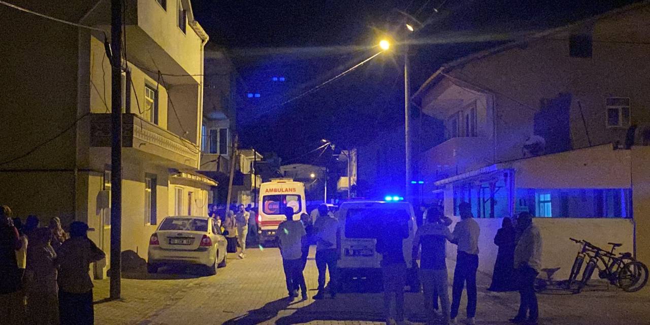 Baba, tartıştığı kızını boğdu; cesedi işten gelen anne buldu