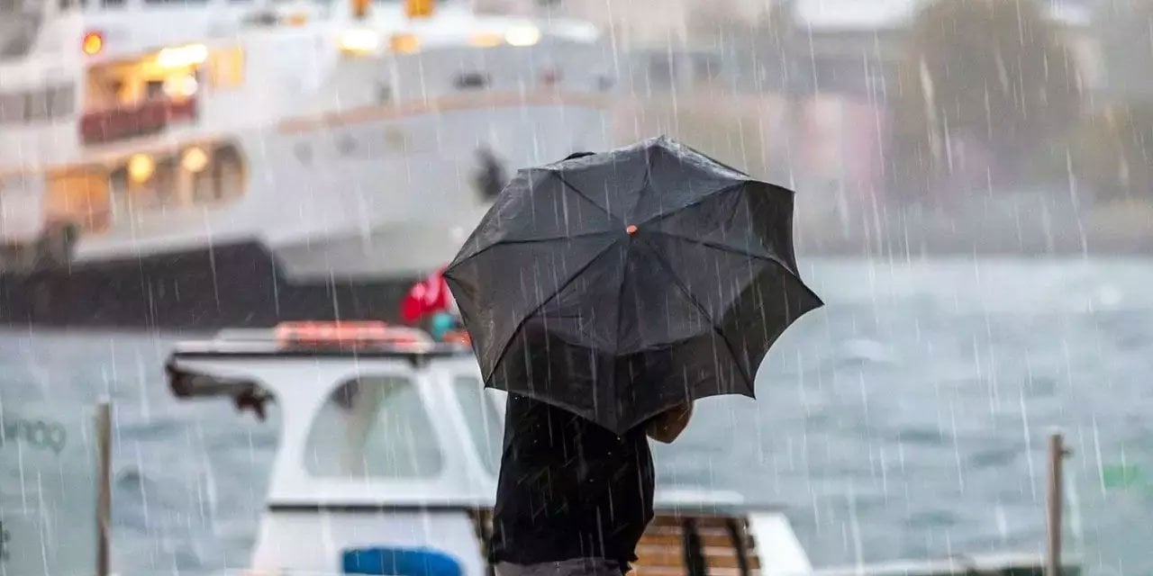 İstanbul'da yağmur hasreti bitiyor! Meteoroloji gün ve saat verdi: Şemsiyesiz çıkmayın...