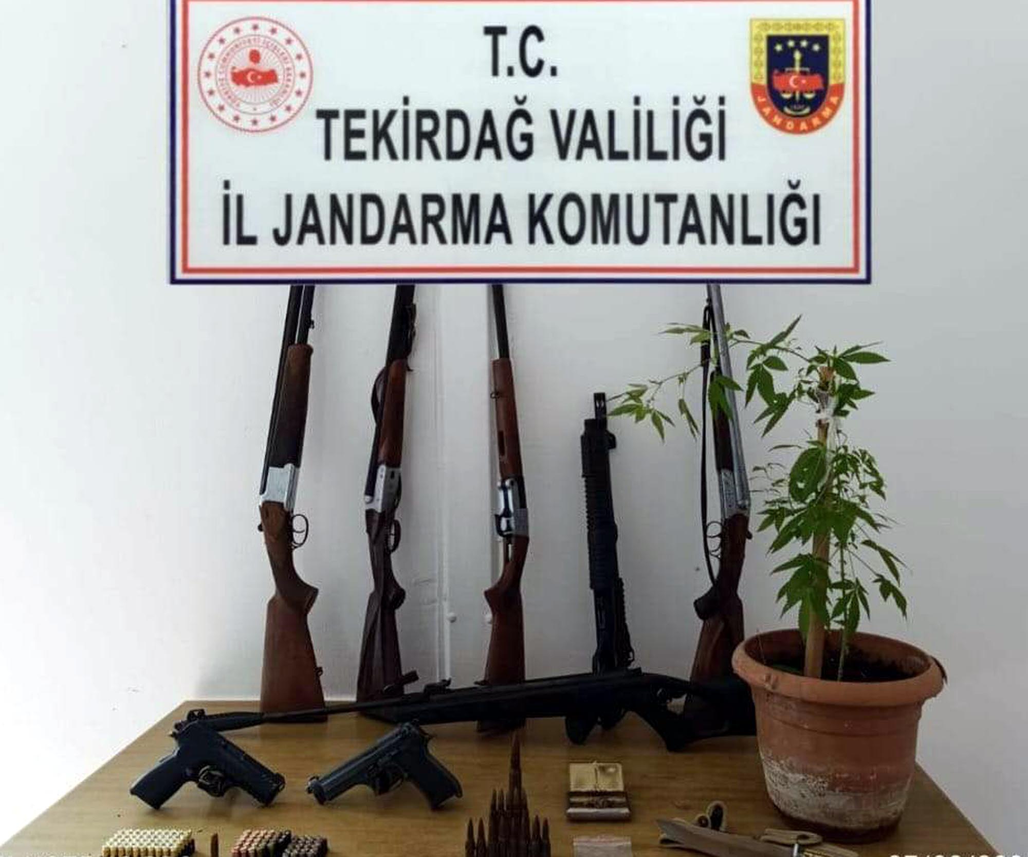 Tekirdağ'da silah kaçakçılarına operasyon: 5 gözaltı