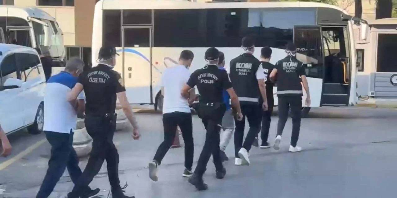 Hastaneden ilaç çaldılar: 2'si doktor 19 kişi gözaltına alındı