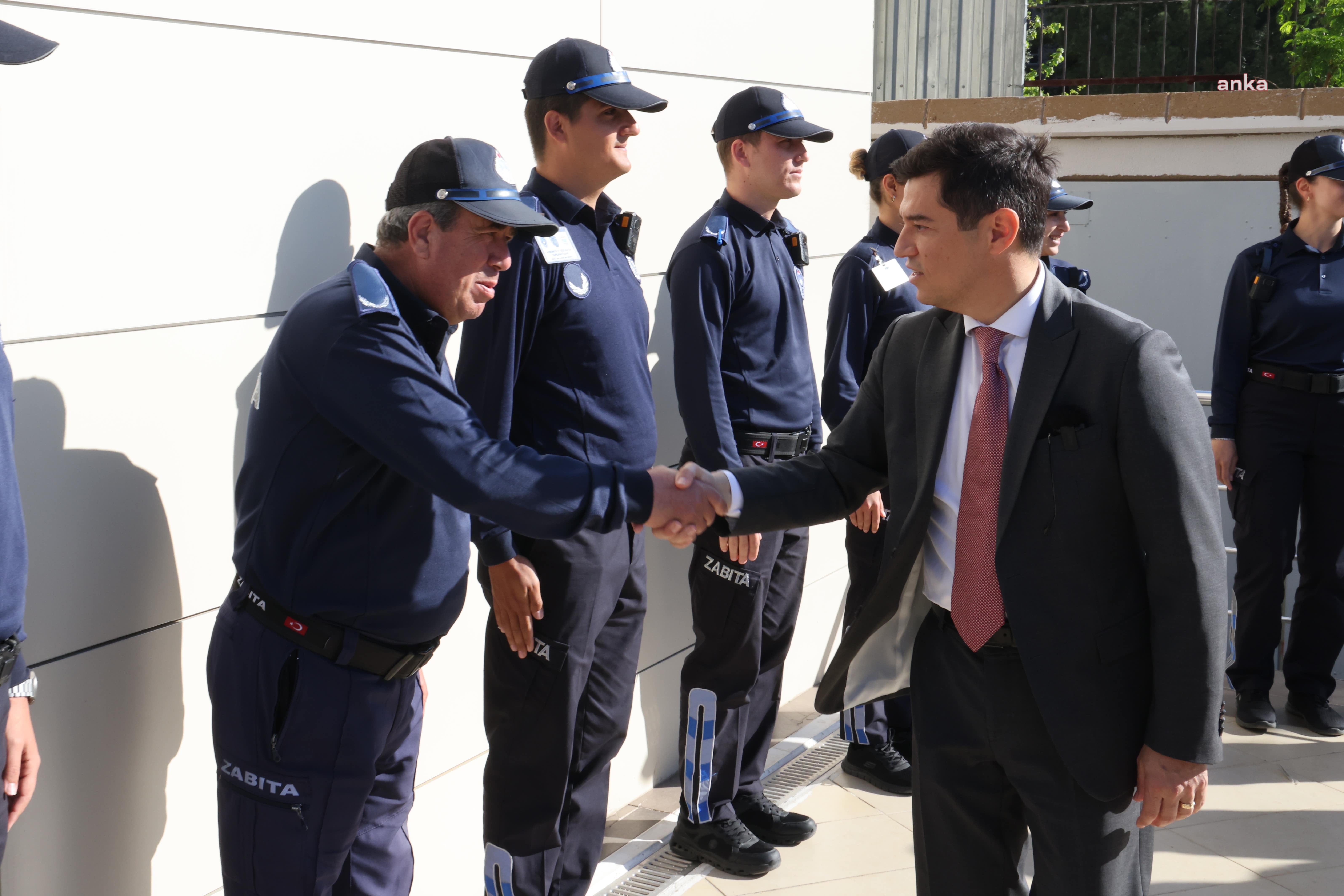 MARMARİS BELEDİYE BAŞKANI ÜNLÜ'DEN YENİ DÖNEMİN İLK BAYRAMLAŞMASI PERSONELLE