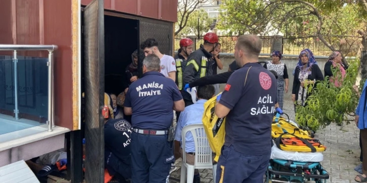 Engelli asansörü 10 metreden zemine çakıldı: 1'i engelli 4 kişi yaralı