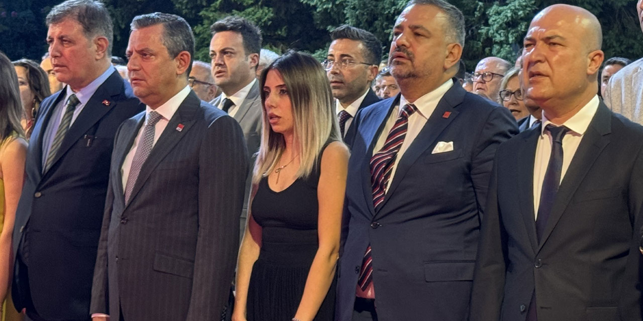 Tahliye edilen Dilruba, Özgür Özel ile açılışa katıldı