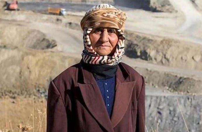 Maden ocağına karşı tarlasını koruyan 75 yaşındaki kadının 5 yıl hapsi isteniyor!