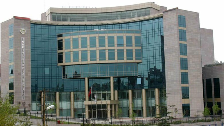 Türkiye Barolar Birliği’nden yeni adli yıl mesajı: Savunma ayağı eksik veya güçsüz bırakılarak adalet tesis edilemez