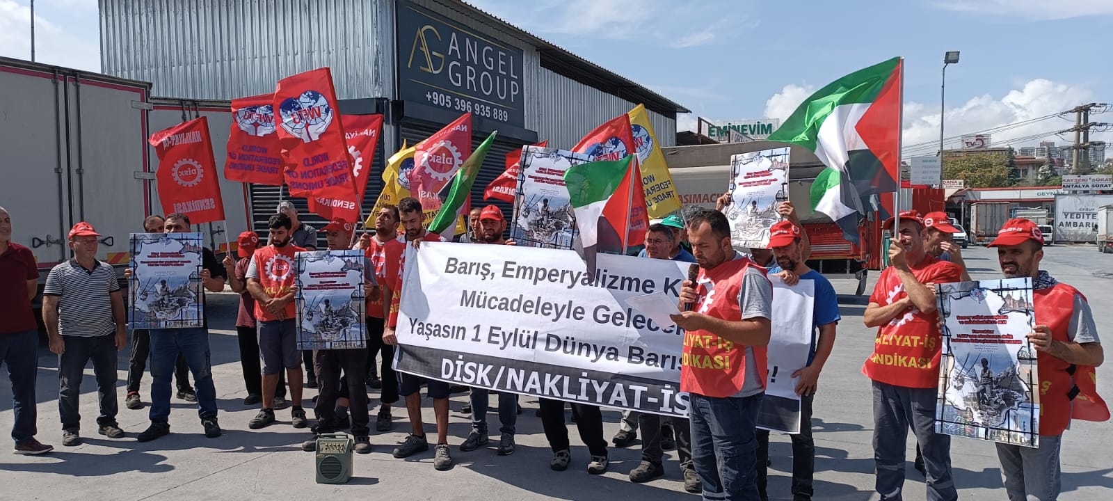 Nakliyat-İş Sendikası 1 Eylül Dünya Barış Günü’nü coşkuyla kutladı