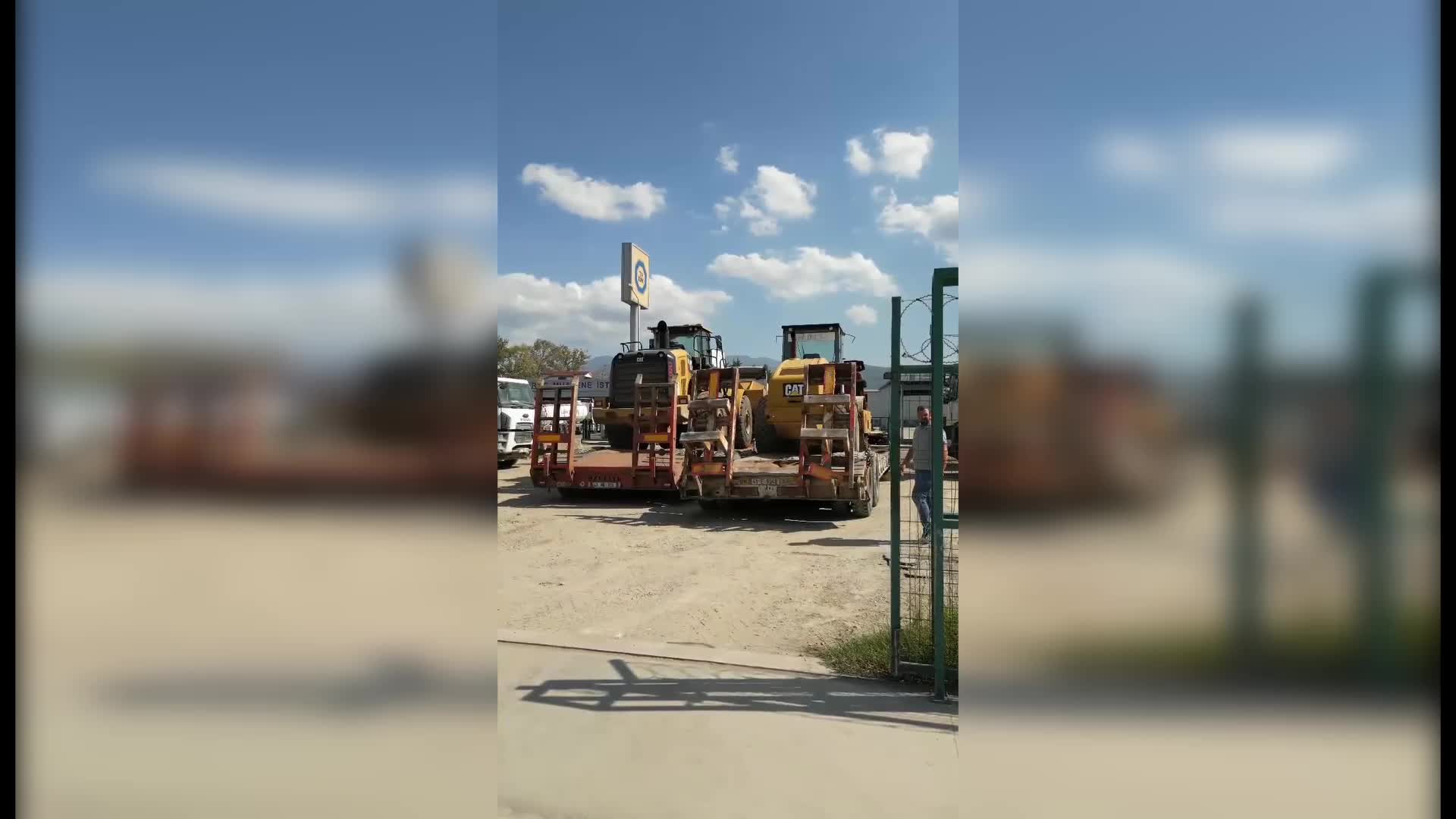 CHP Kocaeli Milletvekili Yıldızlı, kendi iş makinelerini belediyeye verdi