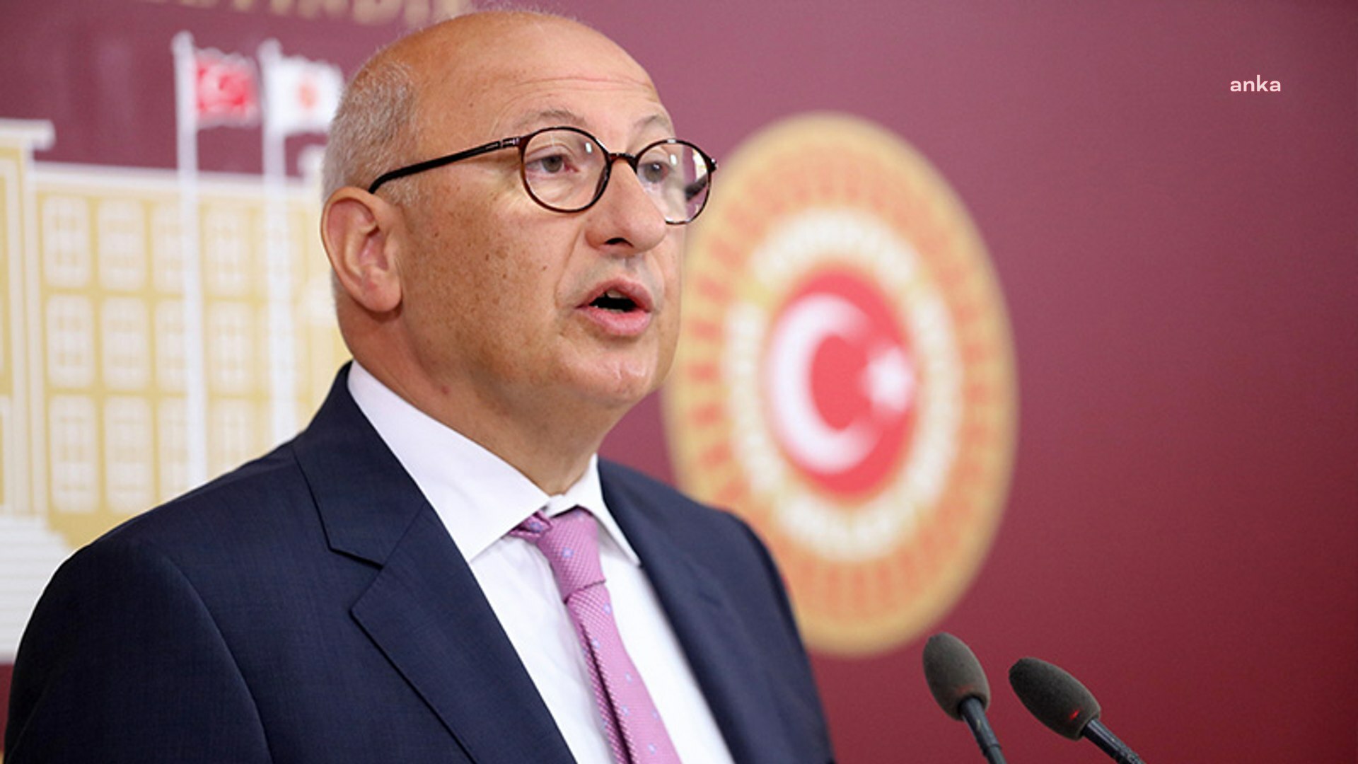 CHP'li Çakırözer'den 'basın özgürlüğü' raporu: Habere sansür, gazeteciye saldırı, tehdit ve hapis devam ediyor