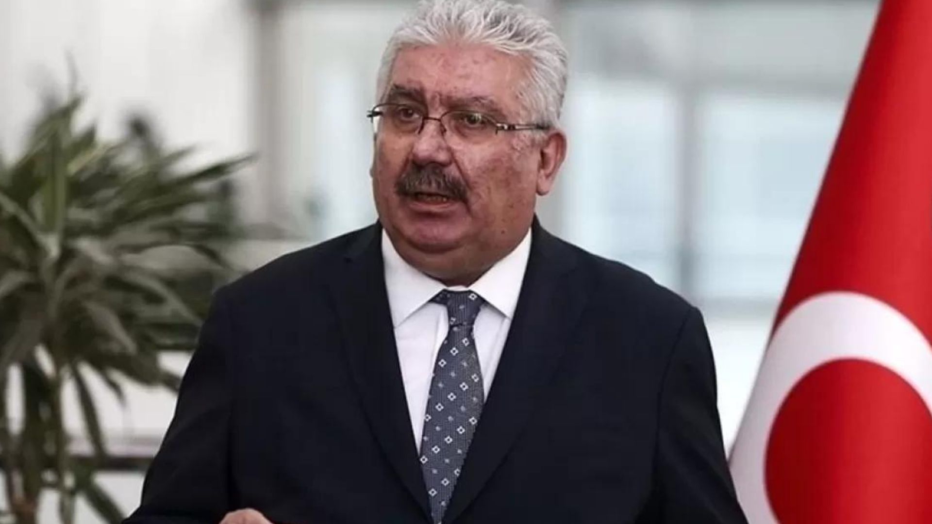MHP’li Yalçın yine bir gazeteciye hakaret etti: Halk TV sunucusu Fıstıkoğlu’nu cinsiyetçi söylemler üzerinden hedef aldı