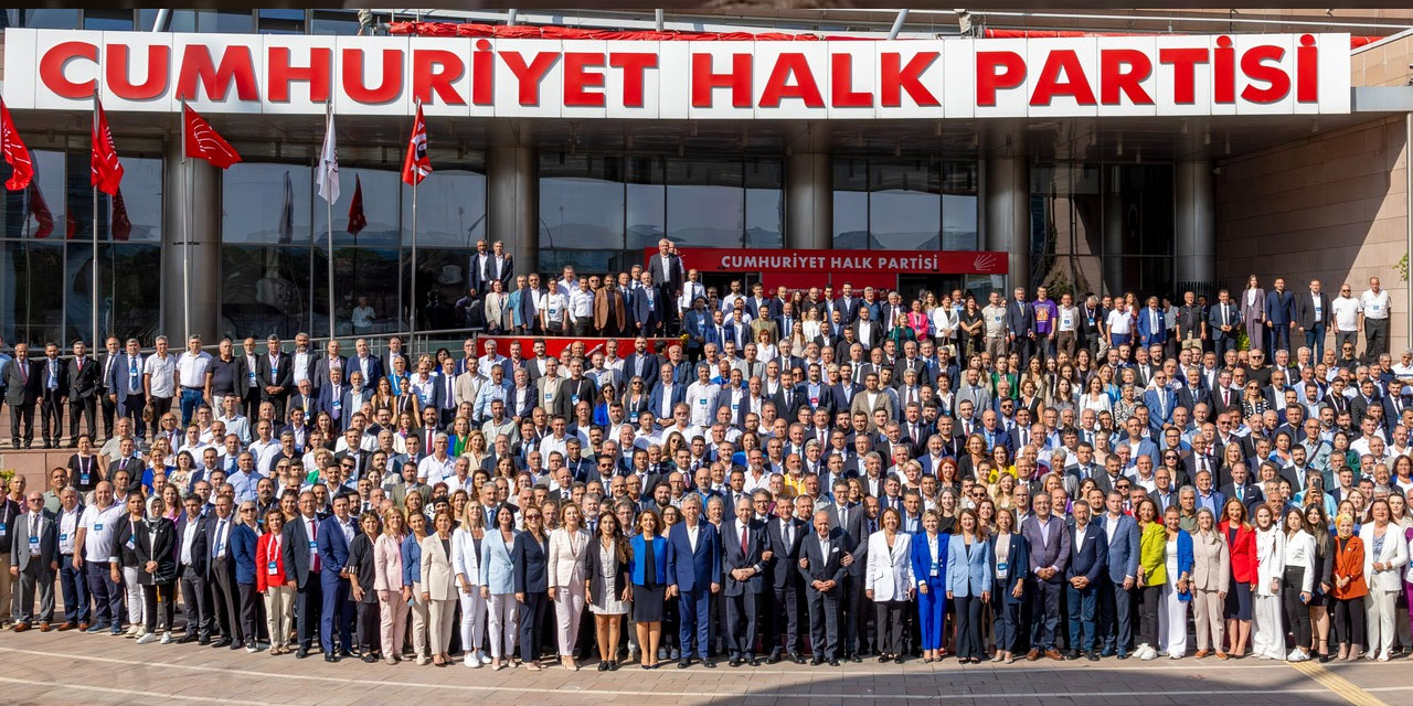 Özgür Özel duyurdu: CHP'nin Şevval Sam konseri ertelendi