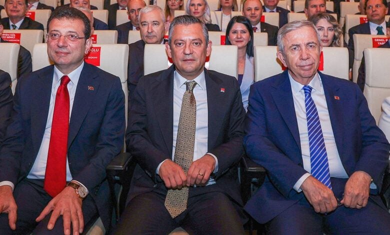 Özer Sencar'dan CHP'ye uyarılar: Erdoğan'ı ve halkı tanımıyorsunuz, seçimler hediye edilebilir