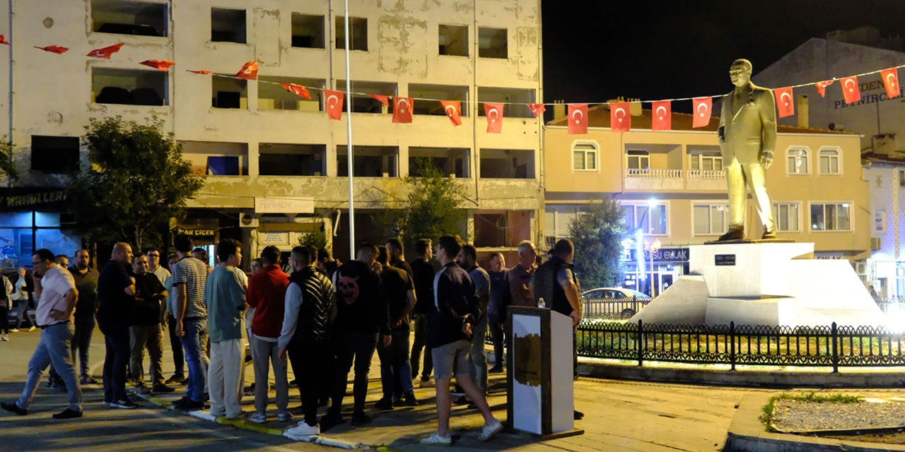 Atatürk heykeline taşlı saldırı! Valilikten açıklama: Saldırganın psikiyatrik rahatsızlığı varmış