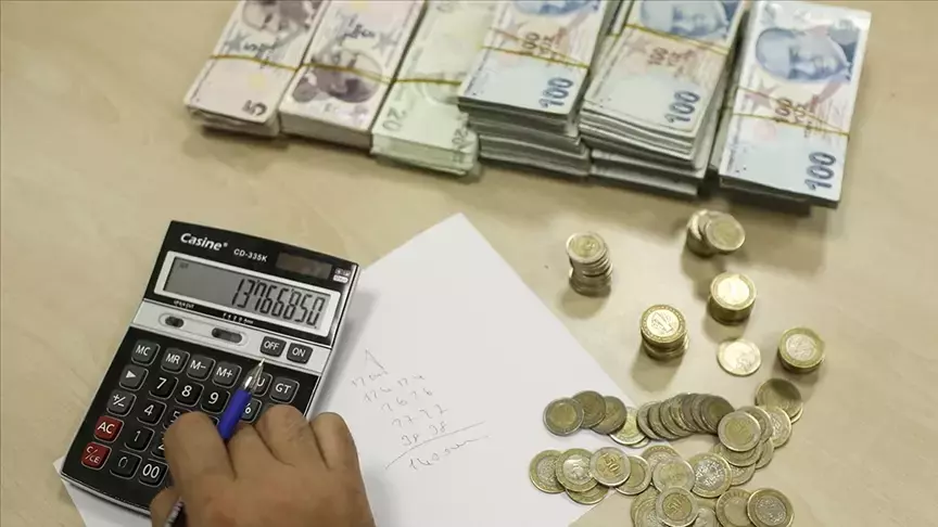 Vergi Uzmanı Ozan Bingöl'den OVP tepkisi: 2027 yılında 3 bin 731 dolar vergi ödeyeceğiz