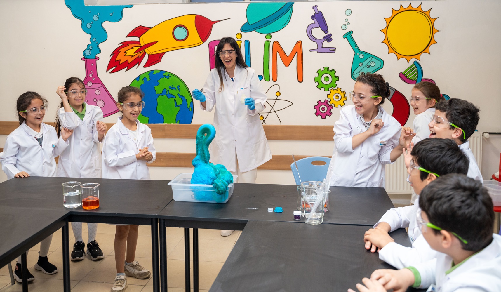 Laboratuvarı olmayan okullara destek projesi: Bilim Odaları