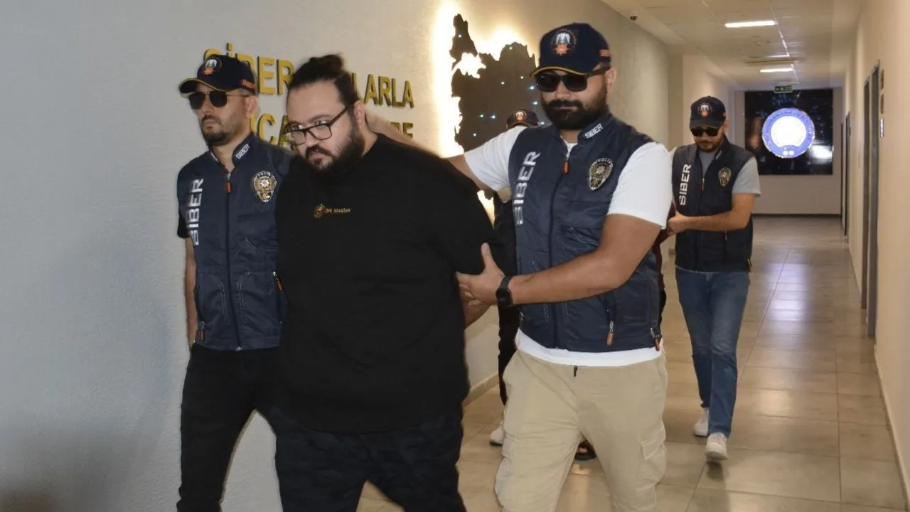 Mahkemeden tuhaf istek: Jahrein Demirtaş ile davam var diyerek serbest kalmak istedi