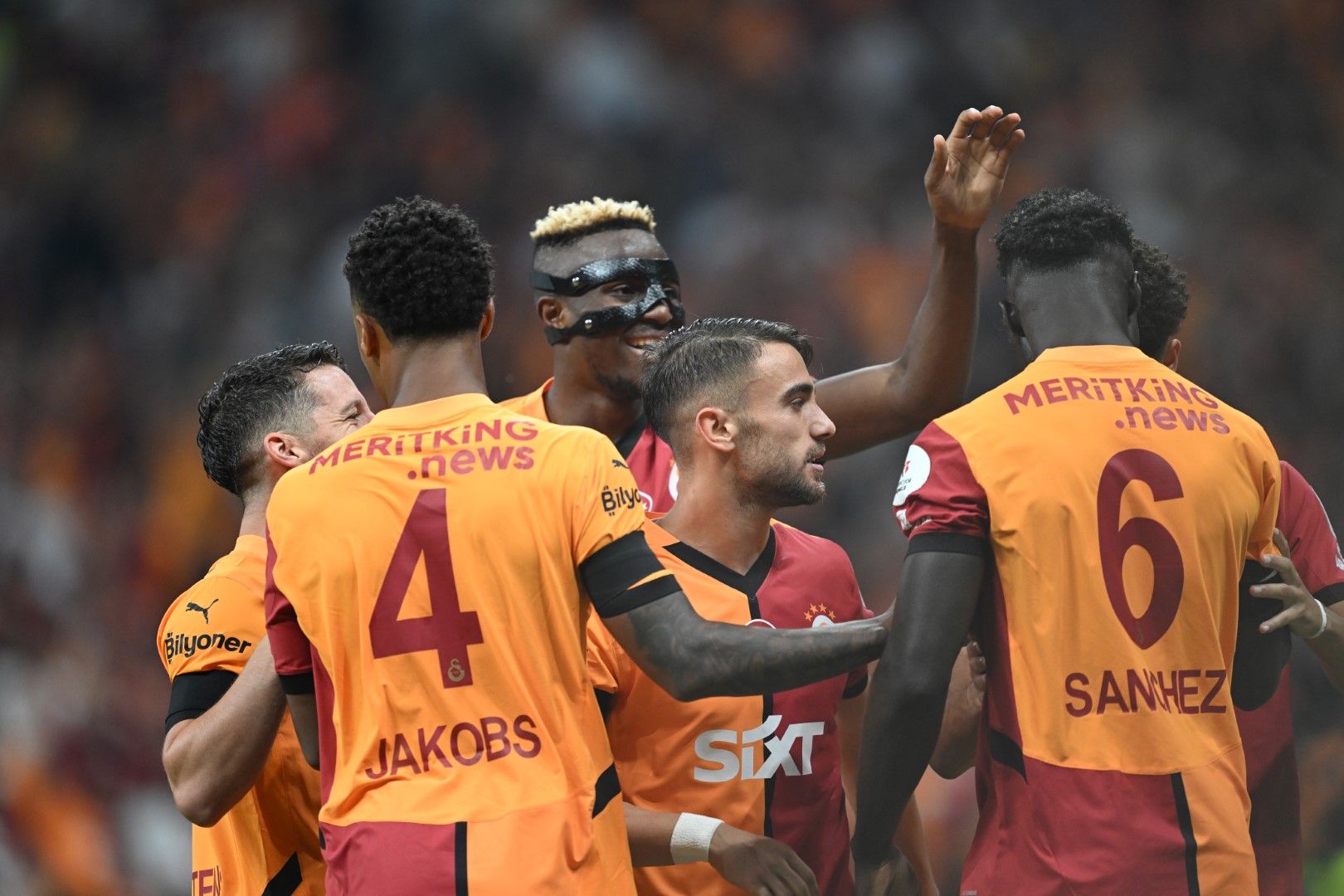 Galatasaray neden 6 oyuncu değişikliği yaptı? İşte sebebi