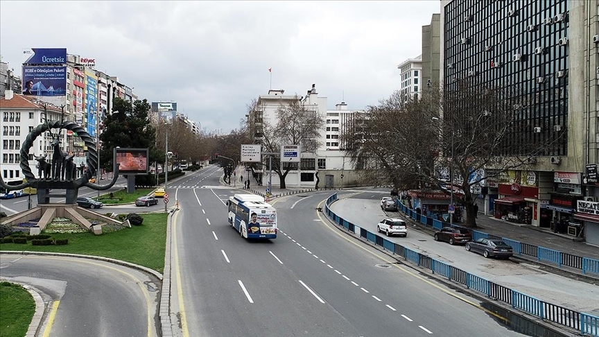 Ankara'da yarın bazı yollar trafiğe kapatılacak