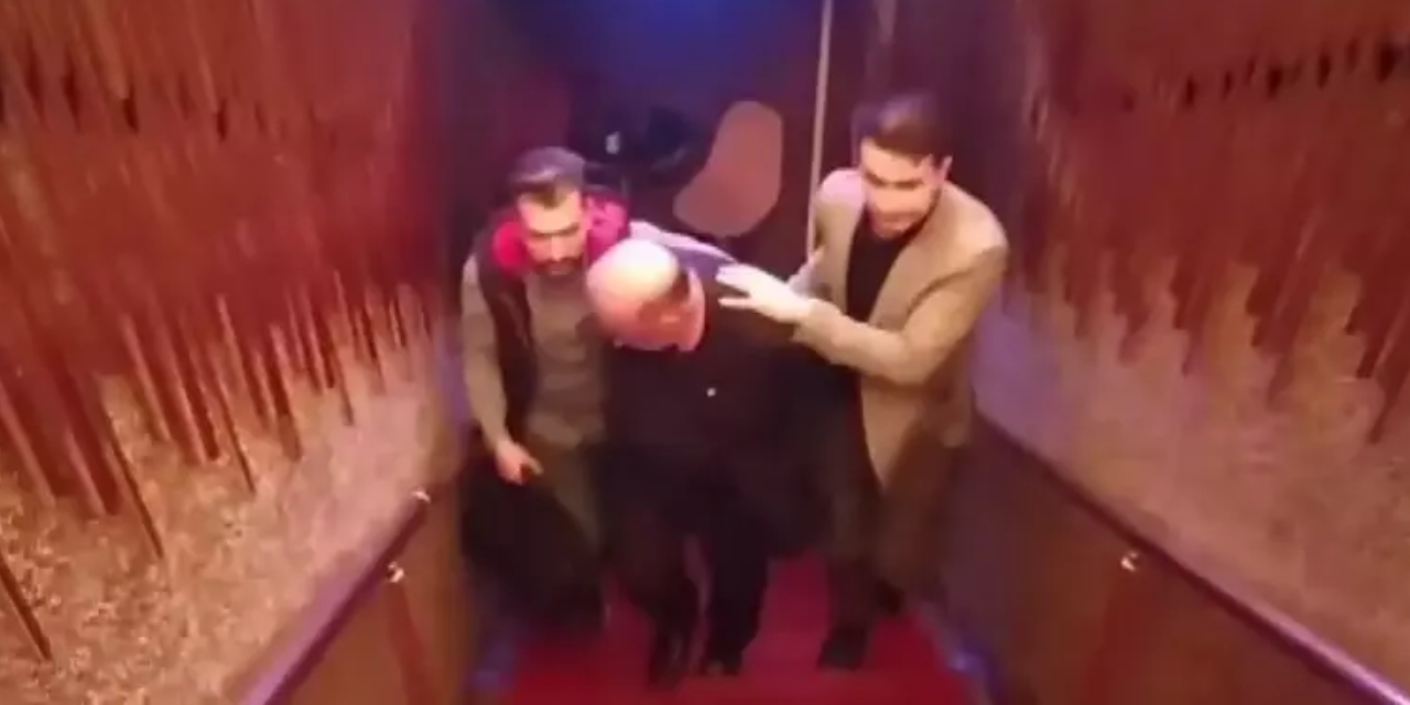 Arkadaşını çekiçle öldürdü, eğlenmek için pavyona gitti