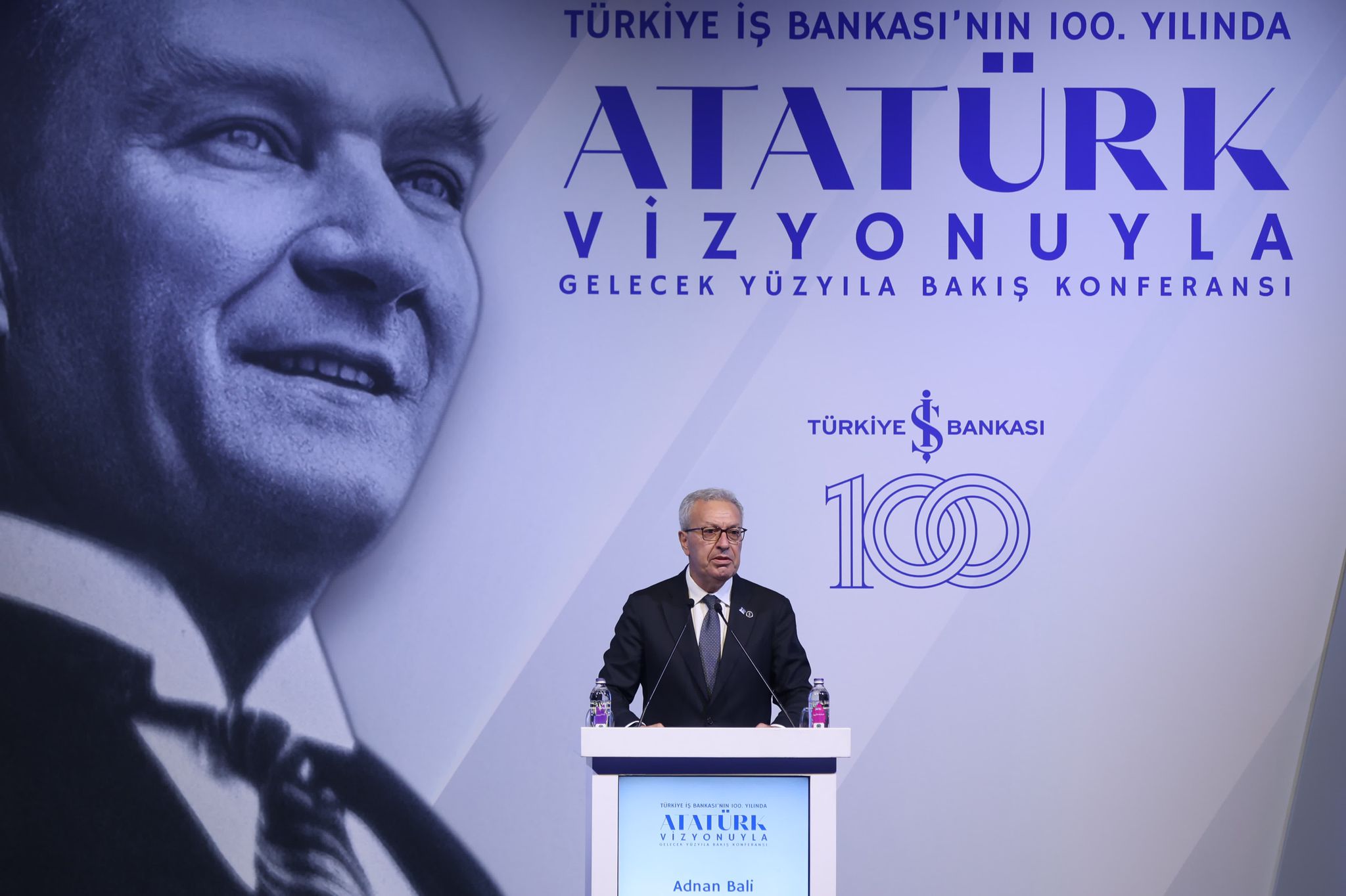 100. yılında İş Bankası'ndan Atatürk Konferansı: İtimat, itibar, modern ve milli bir banka…