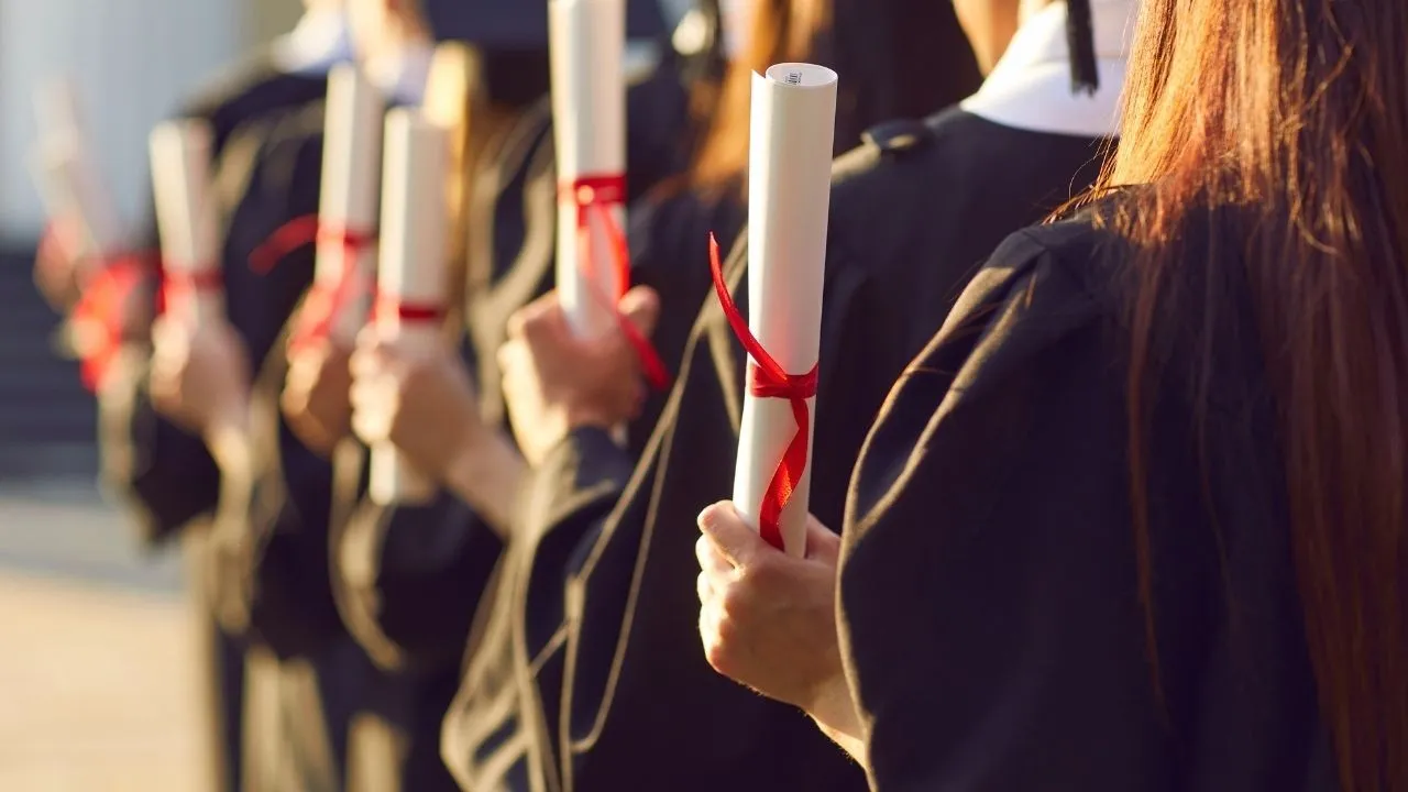 Sahte diploma skandalı büyüyor: YTÜ'deki soruşturma dolandırıcıların yöntemini açığa çıkardı