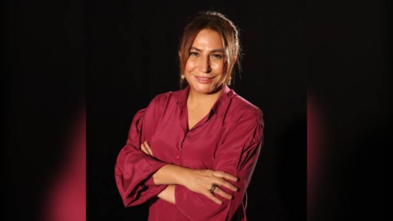 Karar yazarı Elif Çakır, 'yanlışlıkla' gözaltına alındı: Bir bardak suyu bile çok gördüler