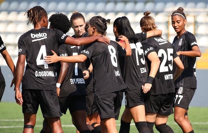 Beşiktaş kadın futbol takımı siftahı 7 golle yaptı