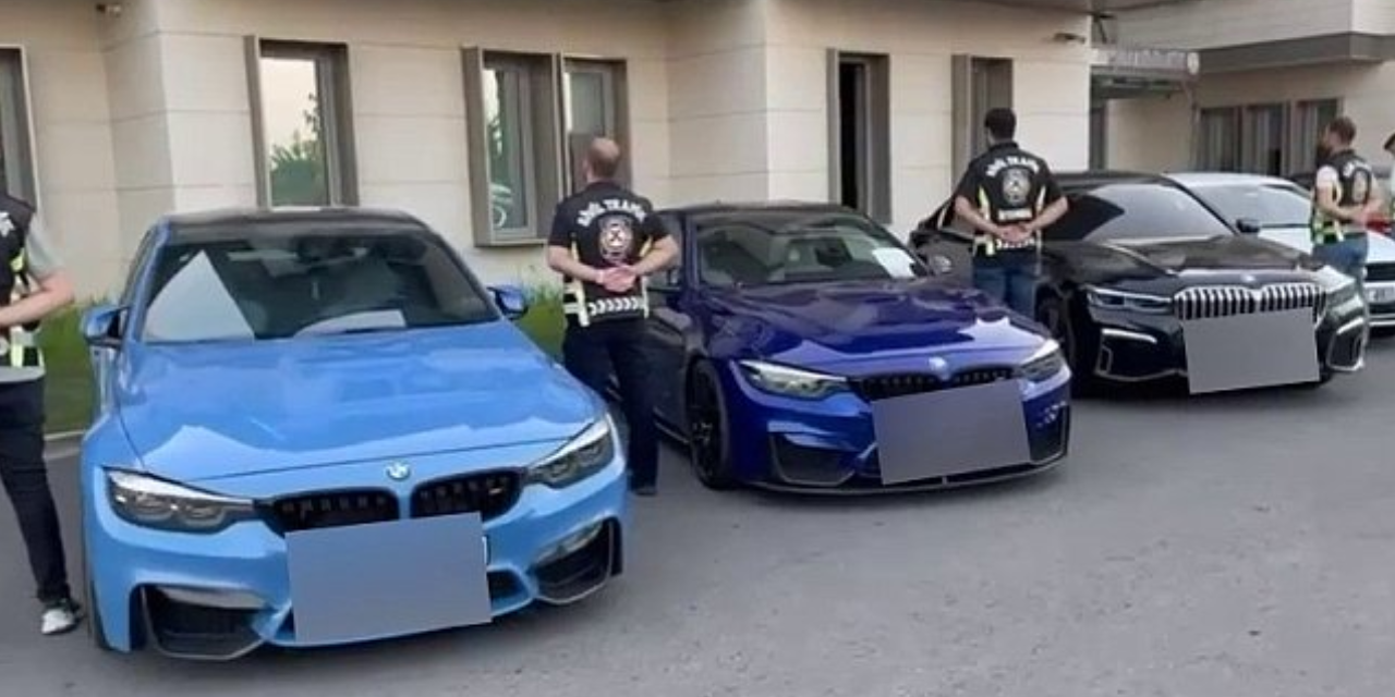 Bakan Yerlikaya açıkladı: İstanbul'da "çakarlı düğün konvoyundaki" 19 kişi hakkında cezai işlem uygulandı