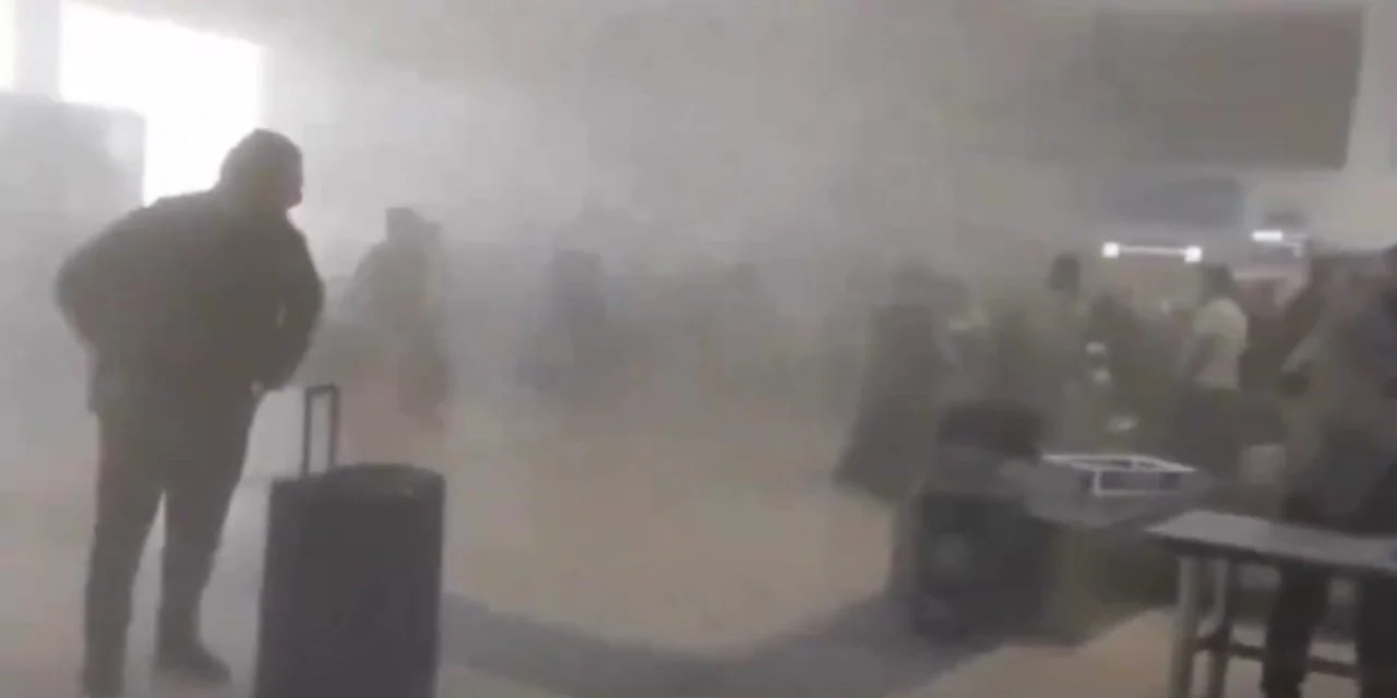 Van Ferit Melen Havalimanı'nda elektrik panosundan duman çıkması tedirginliğe neden oldu