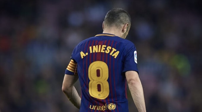 Efsane futbolcudan son karar; Iniesta futbolu bırakıyor