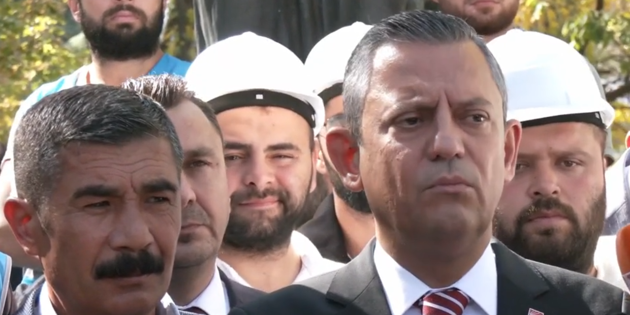 Özgür Özel'den Fernas Madencilik işçilerine ziyaret: Cumhurbaşkanı Erdoğan'a not ileteceğim