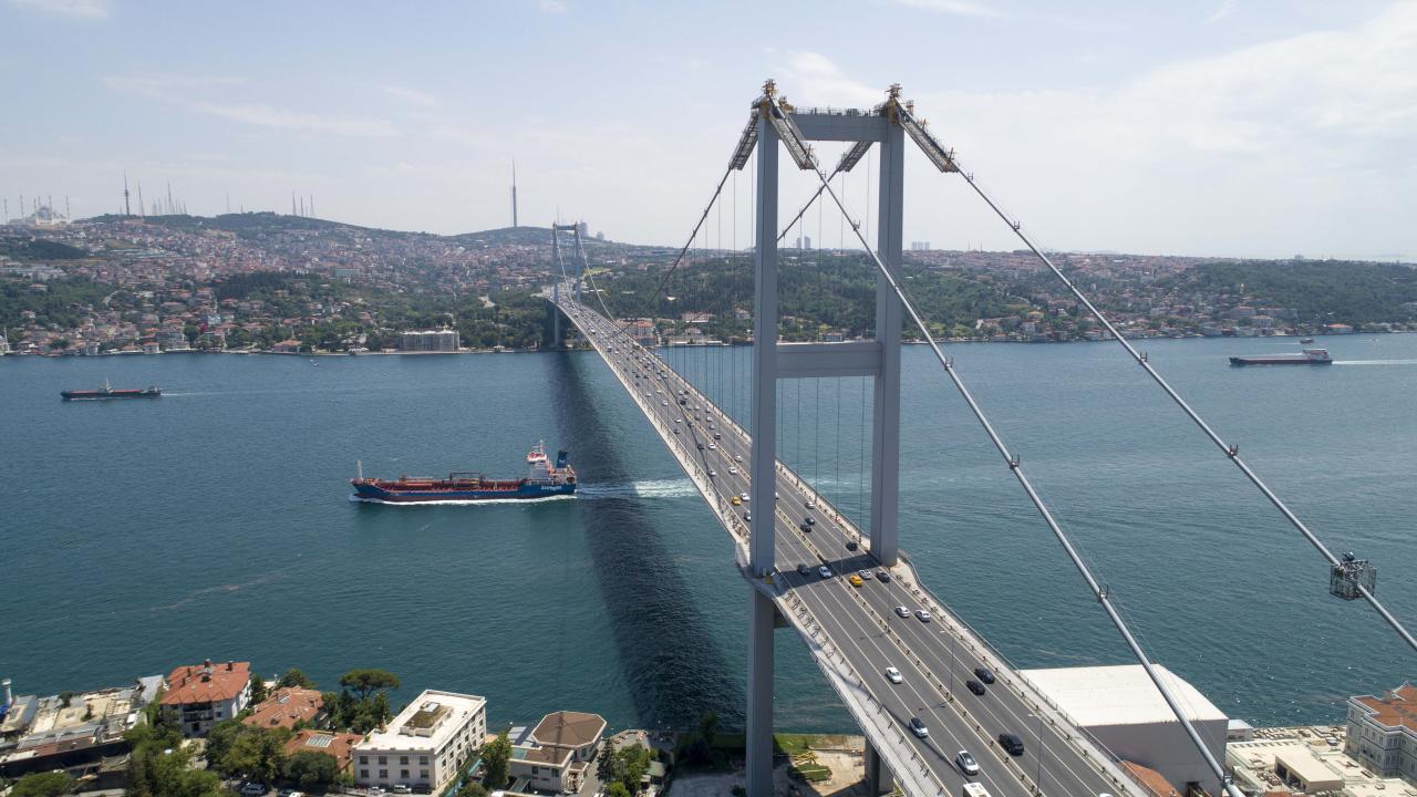 Ulaştırma Bakanlığının gündeminde: 15 Temmuz Şehitler Köprüsü yayalara mı açılacak?